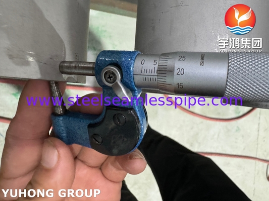 EN 10216-5 1.4462 / UNS S32205 SAF Duplex 2205 Tubo sem costura de aço inoxidável