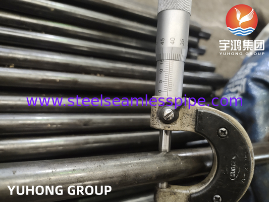ASME SA213 T11 T12 Tubo sem costura de liga de aço para trocadores de calor de pinças de cabelo