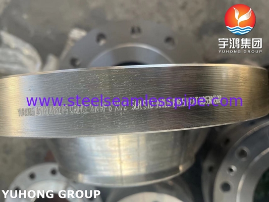 ASTM A182 F5 Orifício de solda de pescoço RF Flange B16.5 para excelente alta temperatura