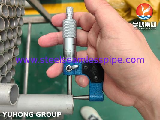 Tubo sem costura de aço inoxidável ASME SA213 TP304 para caldeira