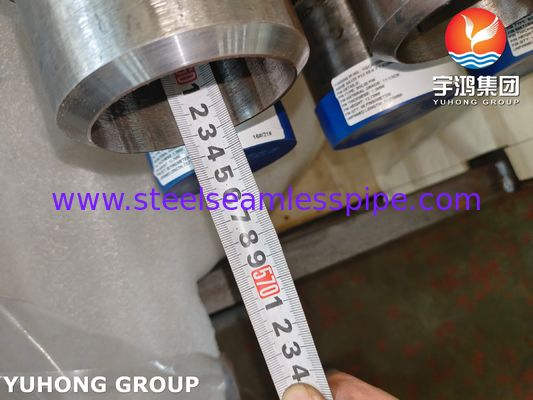Tubo aleta HFW ASME SA335 P22 sem costura em aço liga com fita de aleta de 11-13 CR