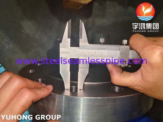 ASME SA335 F11 Cl2 Capa de canal Forjas grandes para reatores de hidrogenação de petroquímicos