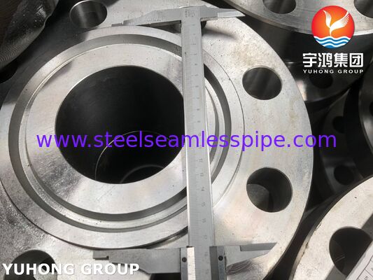 Flange de aço carbono ASTM A105 com face RTJ (Ring Type Joint) para solda