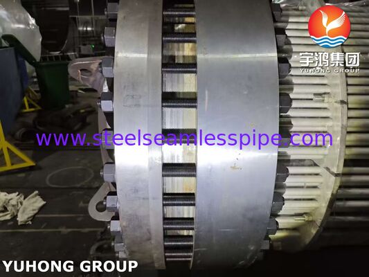 Trocador de calor de cabeça flutuante com tubos 316L e folha de tubo revestida SA350 LF2/316L para gestão de corrosão eficiente