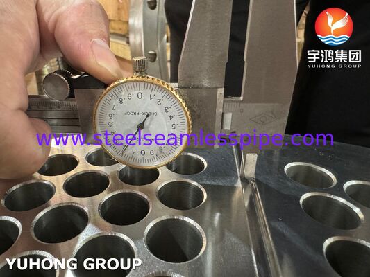 ASME SA240 SS304 Exchanger de calor Tubos de folha de precisão CNC-perfurado para serviço petroquímico resistente à corrosão