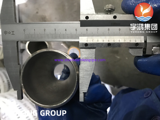 ASTM A815 UNS S32750 Super duplex de tubos de aço