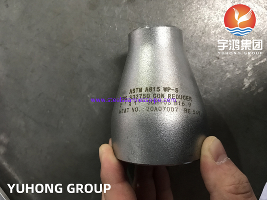 ASTM A815 UNS S32750 Super duplex de tubos de aço