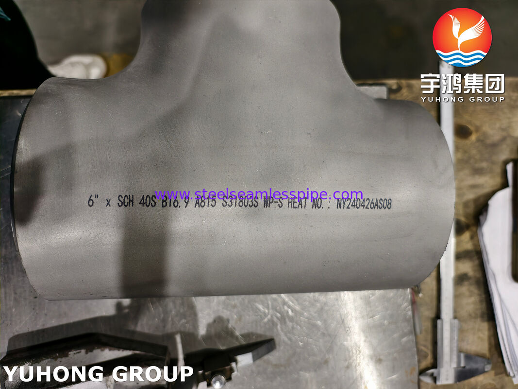 ASTM A815 UNS S31803 Acessórios duplex de aço ASME B16.9 Buttweld Duplex 2205 Equal Tee