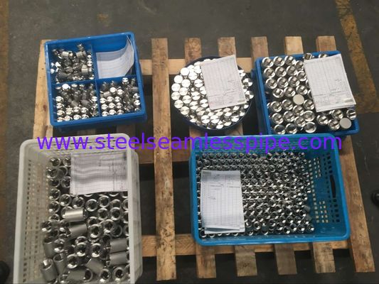 O aço/aço carbono de Stainlesss forjou os encaixes de aço a TOMADA estampada das tomadas de Bull do bocal