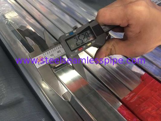 Tubo quadrado de aço inoxidável, ASTM A554, categoria SS304/304, linha superfície do cabelo do espelho dos SS 316/316L